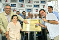 Alexandre Padilha marca início de sua gestão com inauguração de Clínica da Família